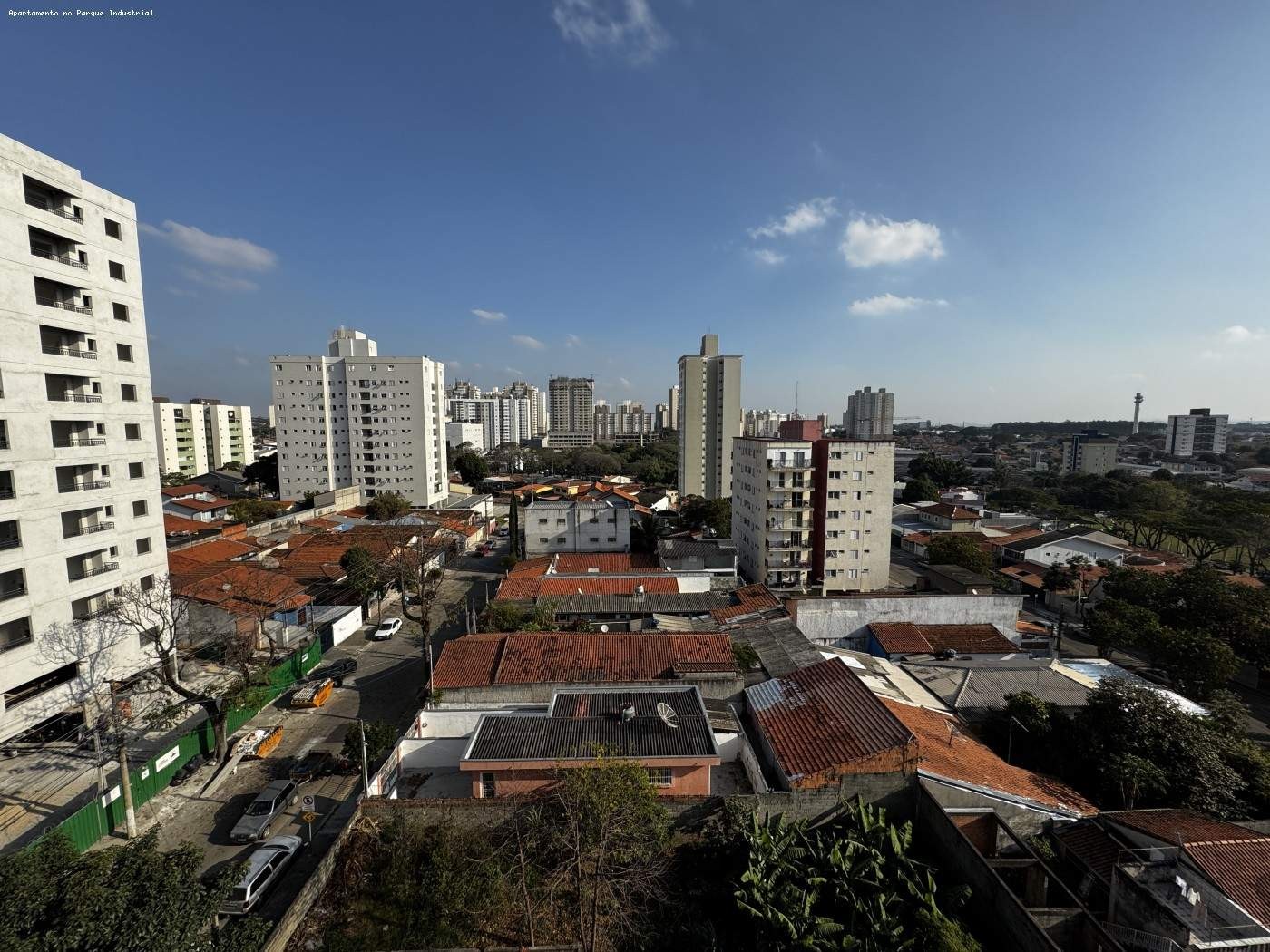 493552-05101eb7cb04374c428fbf276d6e47d4