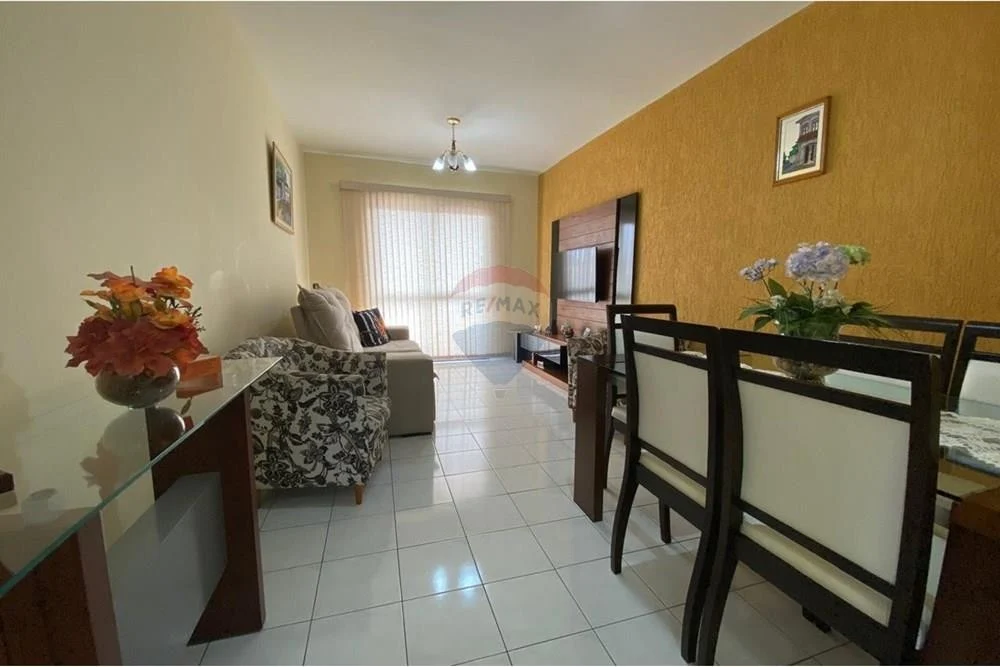 493552-1402d1bbdc4fa361c8d1550f218e3d08