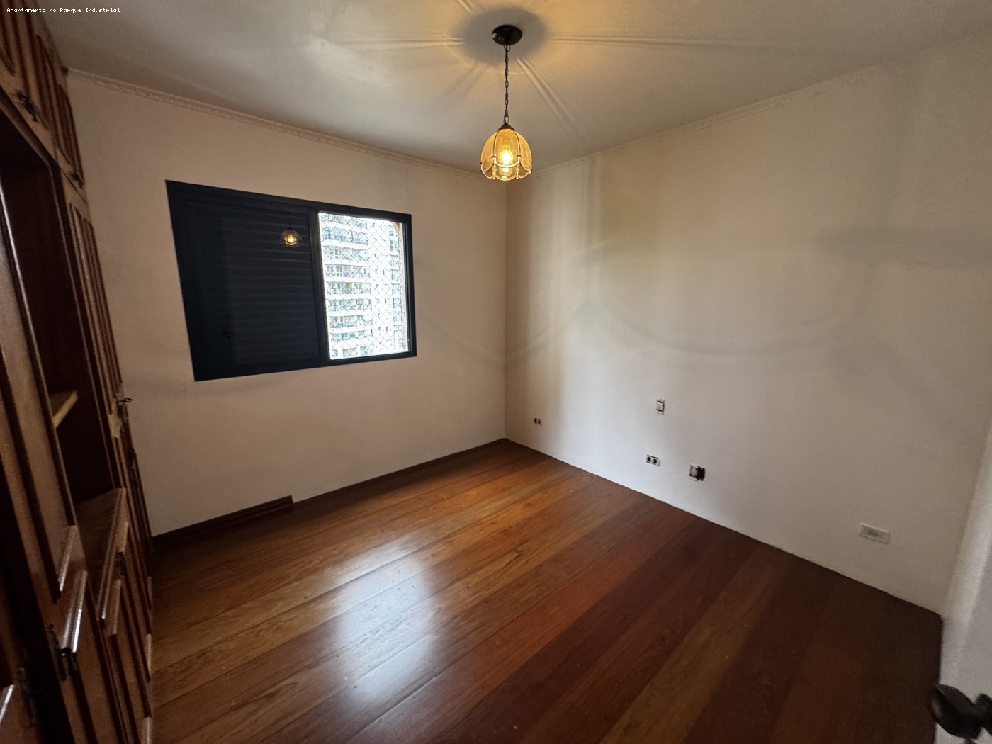 493552-26d5d7e733d9174d53f5e219191b0fba