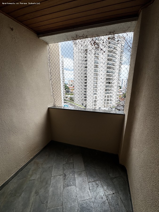 493552-352f92586ea3a300fc52341f3639718e