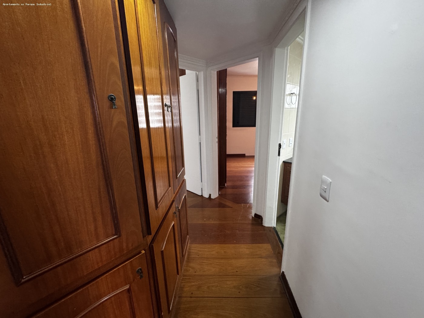 493552-383185e8be8a24ddad66a32ebeeadb8d