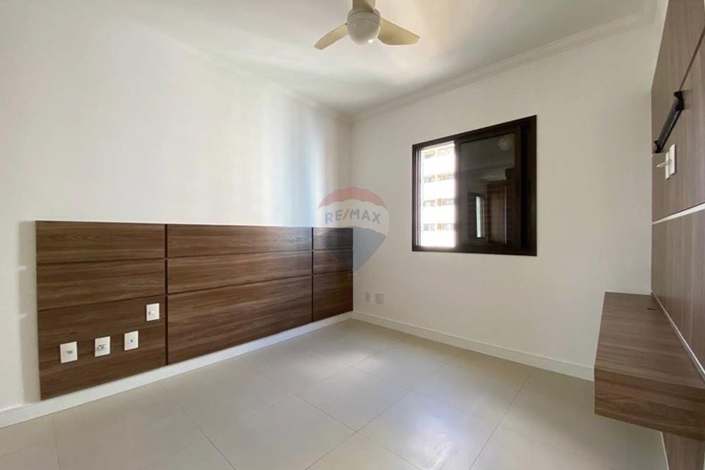 493552-9b436dc32524a1e7abfcbf6497cd6a0c