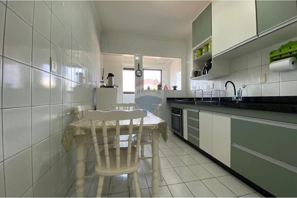 493552-9fe7a1a43ae69e66b5da0222e29358ec