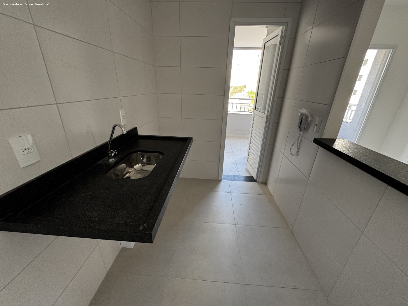 493552-badf6c6c7b96edbc5f96edb8b5d20b7c