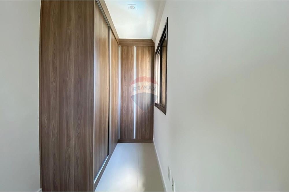 493552-d62c3b3904078538b414a2c6edbf454d