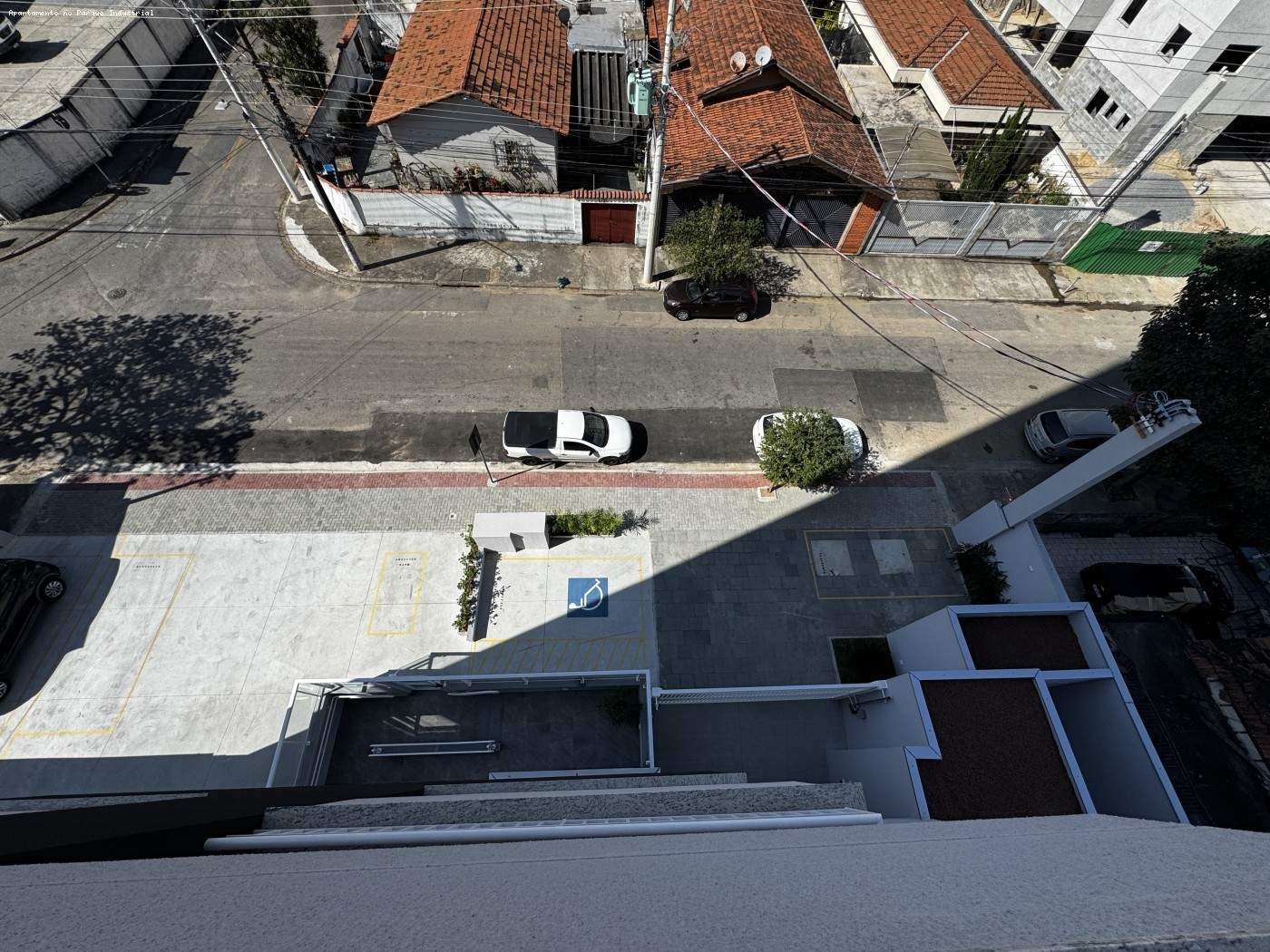 493552-f2ed3bd797b397a10bfb4e65399902a1